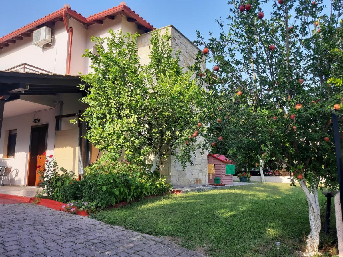 Villa-Danos Afytos Bagian luar foto
